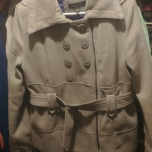 Gorgeous Women's Pea coat